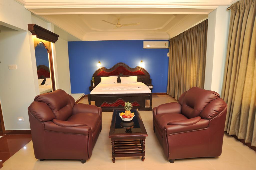 Indraprastha Beach Resort Varkala Esterno foto